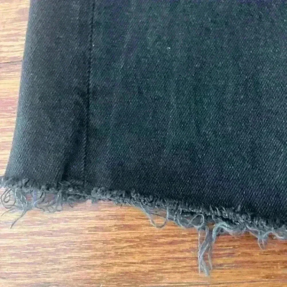 FREE PEOPLE  We the Free size 25 Black Jeans raw hem high rise EXC CON - Picture 3 of 4